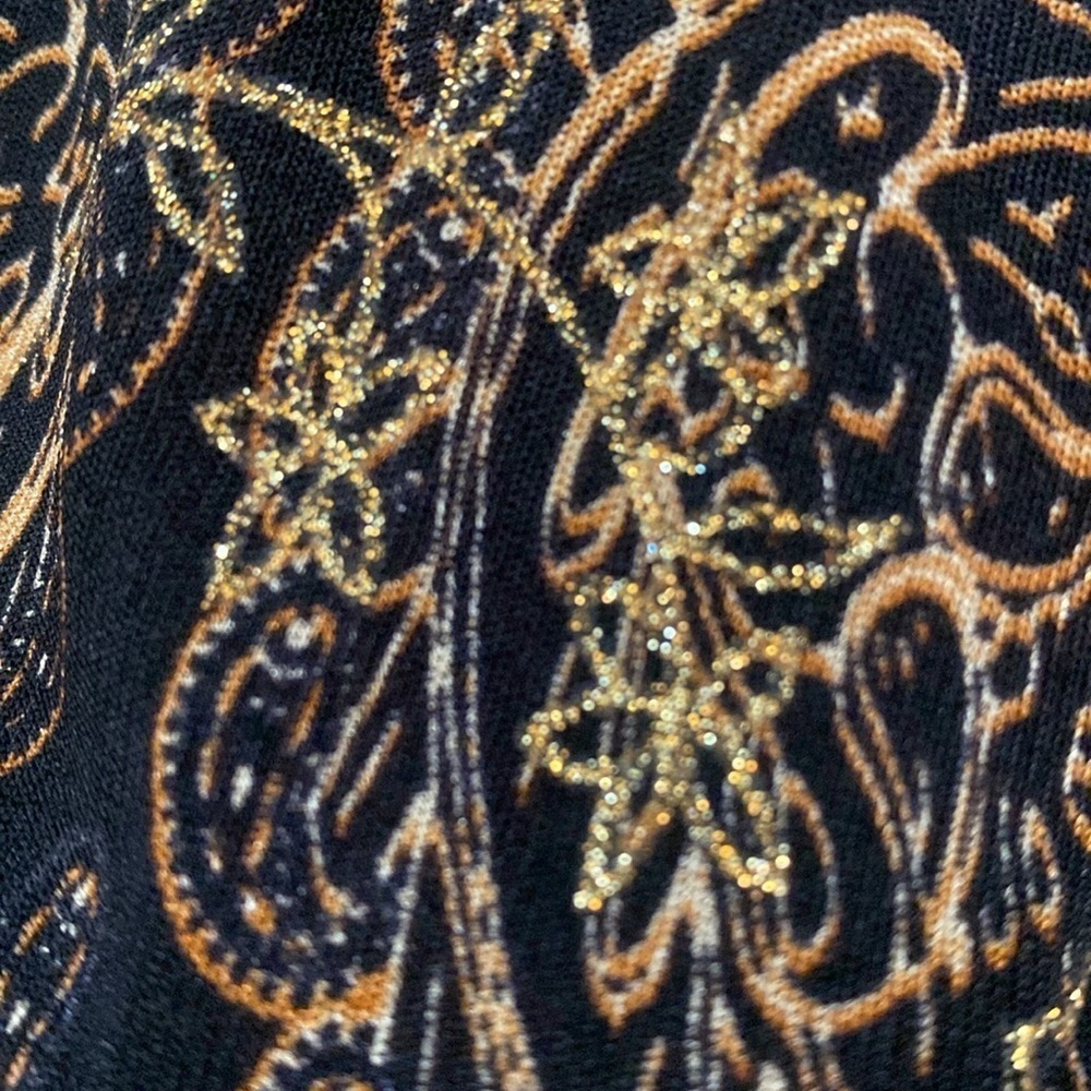 Black and gold glittered lined skirt with elastic waist and ruffled bottom XXL - Picture 3 of 10